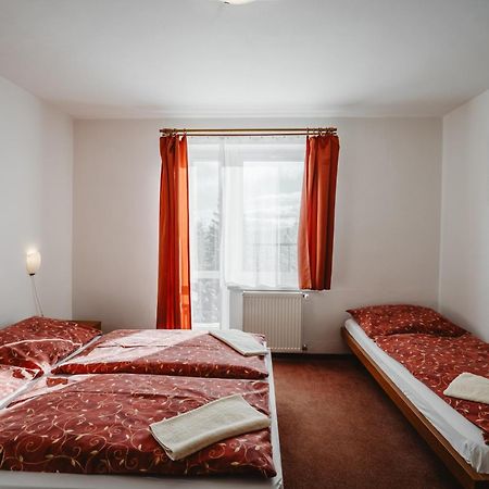 Chata Kubínska hoľa Dolny Kubin Exterior foto